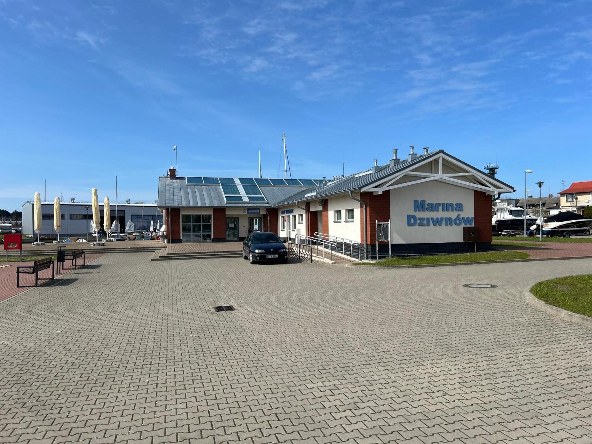 Apartamento Blue Marina Dziwnów Exterior foto